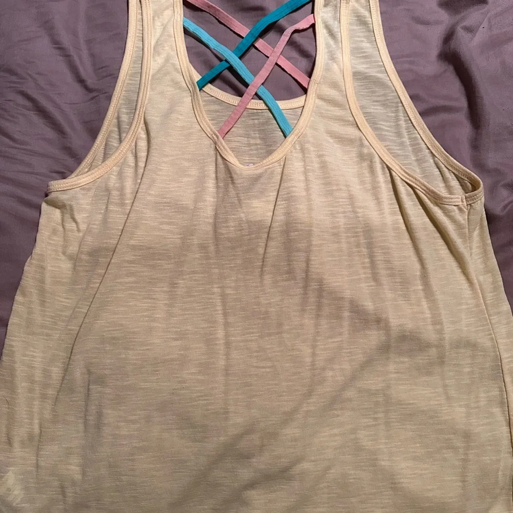 MARIKA Activewear Set- tank and shorts - Picture 6 of 6